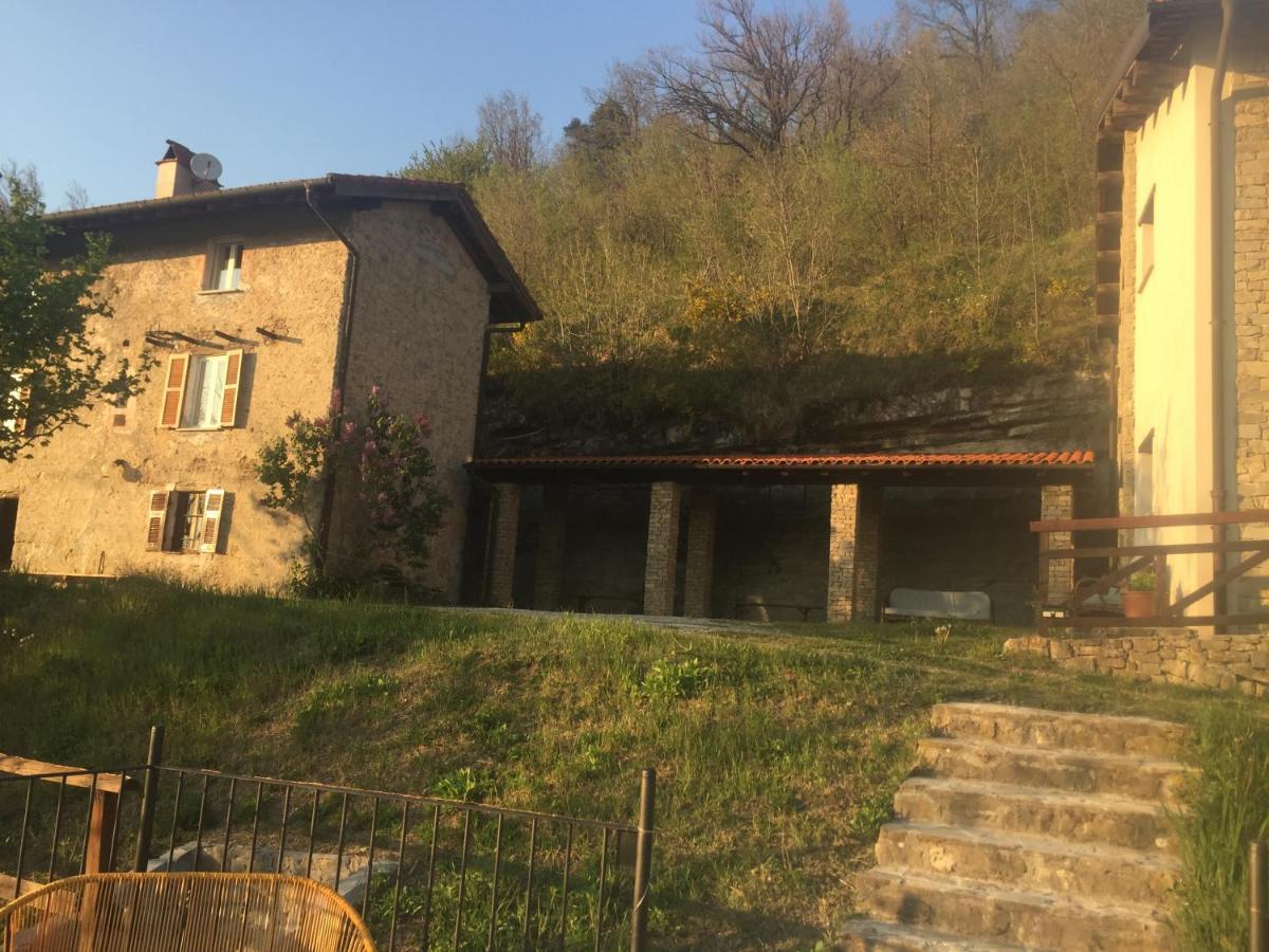 Residenza Cima Le Vigne Bed and Breakfast Millesimo Exteriör bild